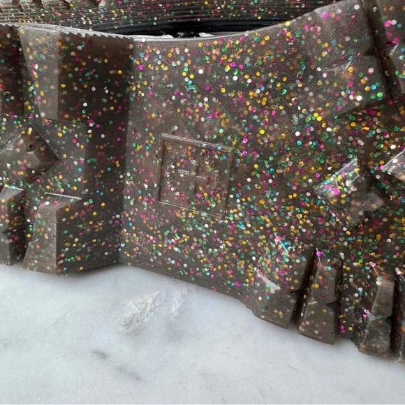 NWOB 🦄Iridescent rainbow Doc Martens! - Picture 11 of 15